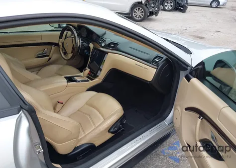 2013 Maserati Granturismo Mc/Sport из США, поврежденный, VIN ZAM45VLA8D0072490